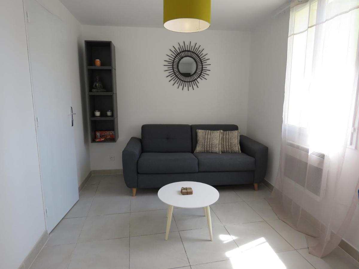 Appartement Centre Historique Avec Terrasse Au Porte De La Camargue Saint-Gilles  Εξωτερικό φωτογραφία